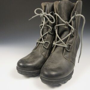 Sorel Joan of Arctic Ankle Booties